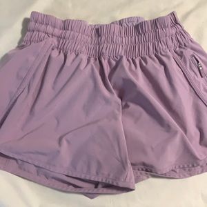 purple lululemon tracker shorts 4’